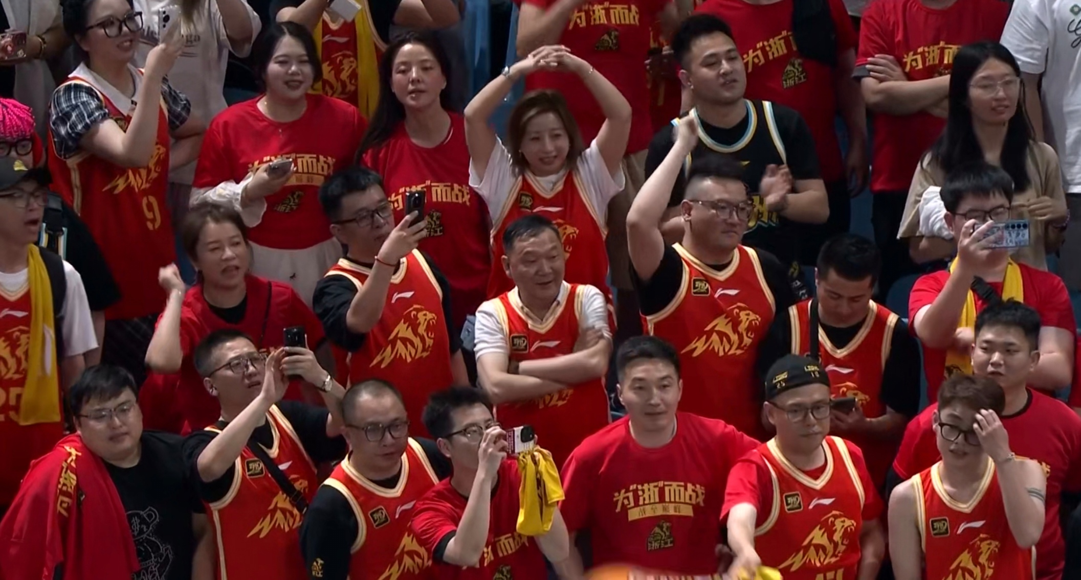 开元棋牌赛地聚焦：CBA季后赛冲刺阶段热度飙升，广厦男篮扳平良机，赛场秩序良好，细节决定成败的简单介绍