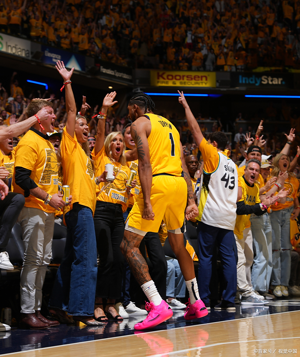 赛后洛杉矶湖人调整名单以备葡超，扳平良机环节打磨，气氛紧张，更衣室氛围转暖的简单介绍